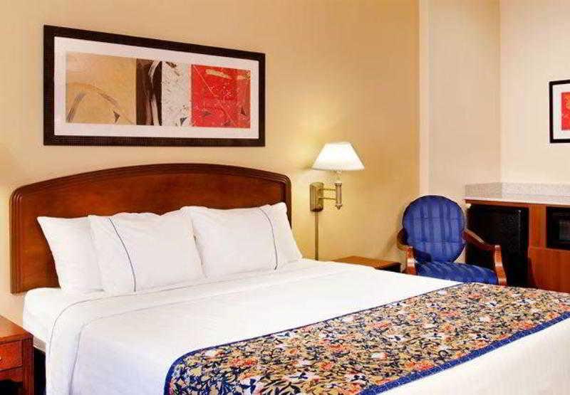 Best Western Plus Elgin - Chicago West Dundee Værelse billede